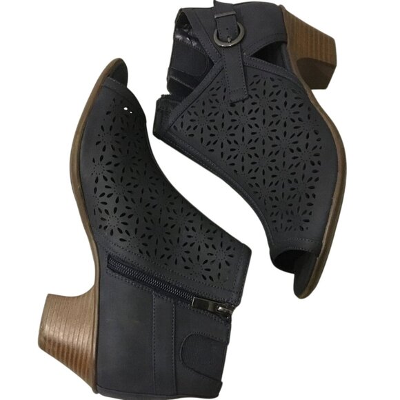 EASY STREET NAVY BLUE ANKLE BOOT SANDALS 10 N (NARROW)-NICE! - Picture 6 of 11